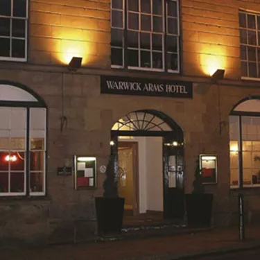 Warwick Arms Hotel Exterior