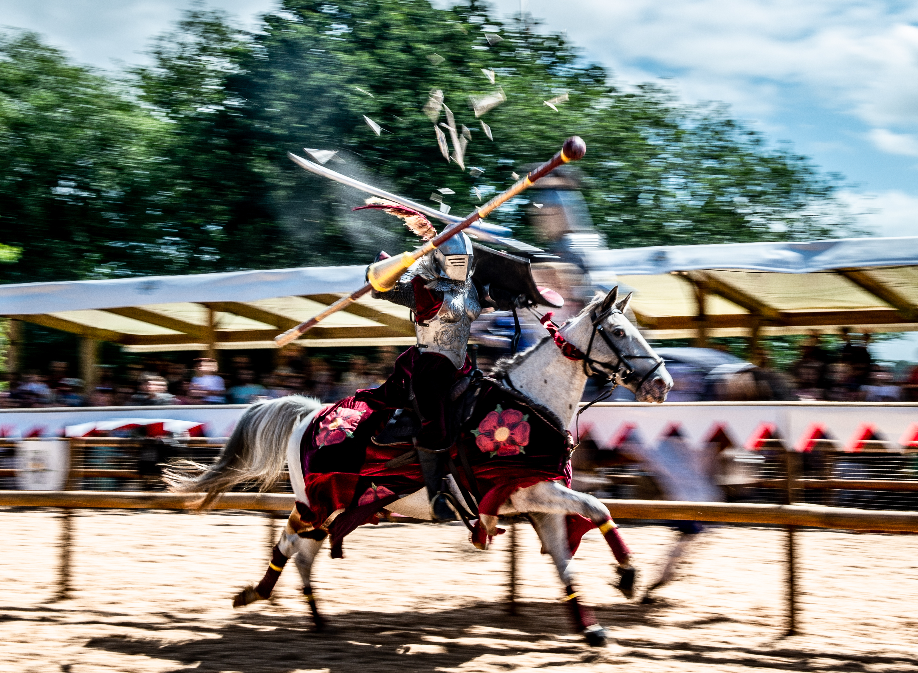 Knights jousting - clashing