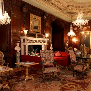 Cedar drawing room