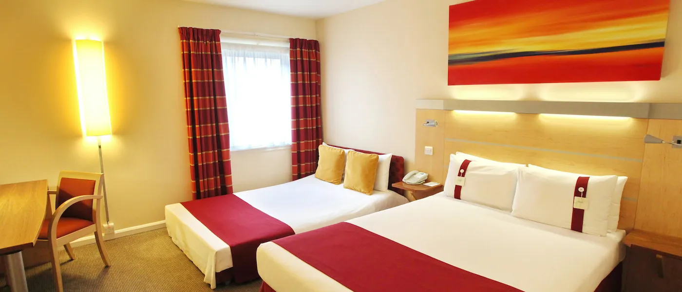 Holiday Inn Express Redditch Quad