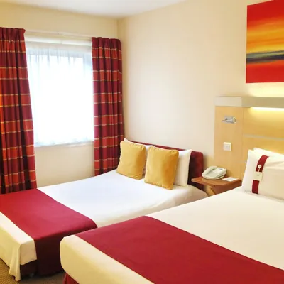 Holiday Inn Express Redditch Quad